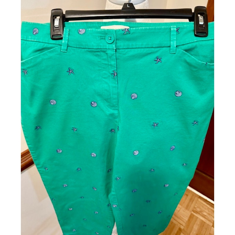 Talbots Embroidered Ankle Pants – Size 8 – Coastal Shell & Starfish Print