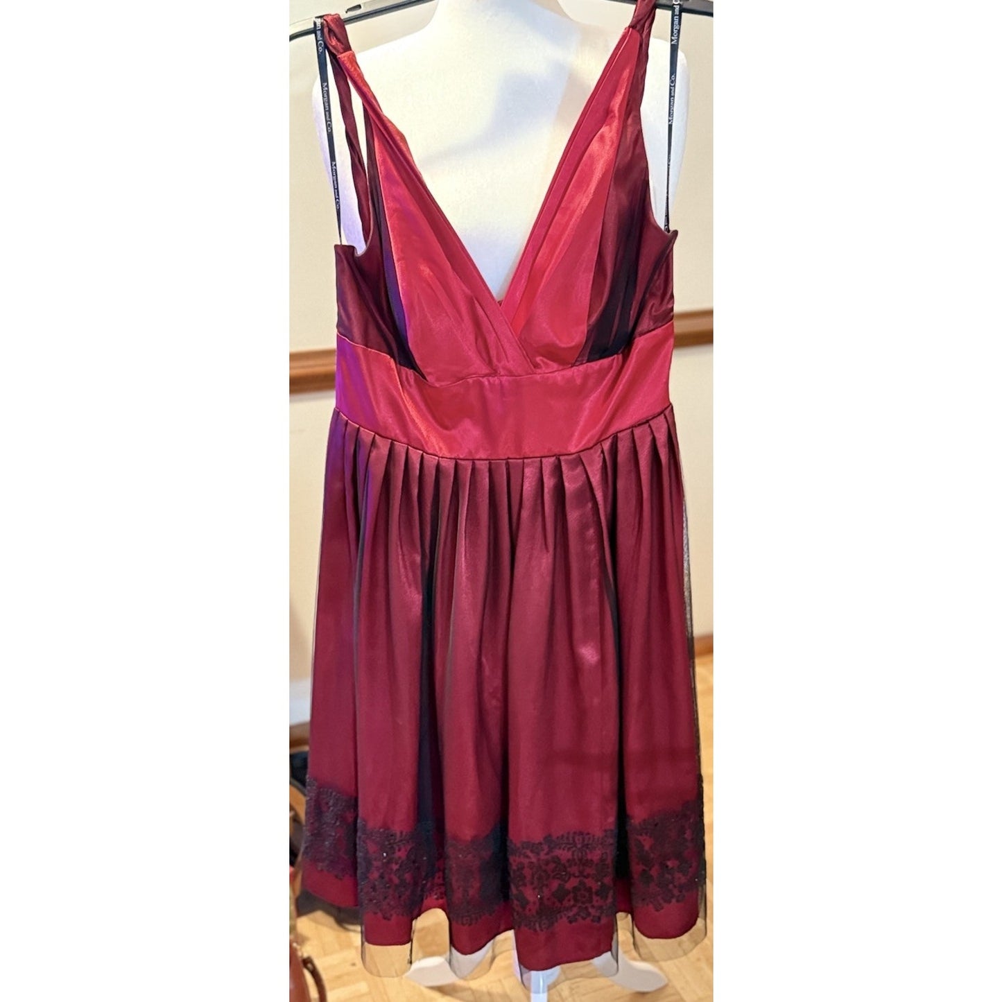 Morgan & Co Red Satin Lace Hem Dress Juniors 13/14 Pleated Cocktail Party