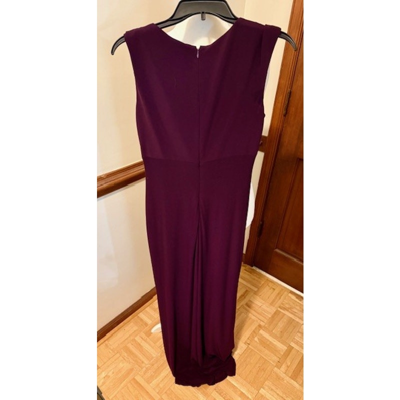 Vince Camuto Plum Embellished Neck Dress Sleeveless Cocktail Party Dress Elegant