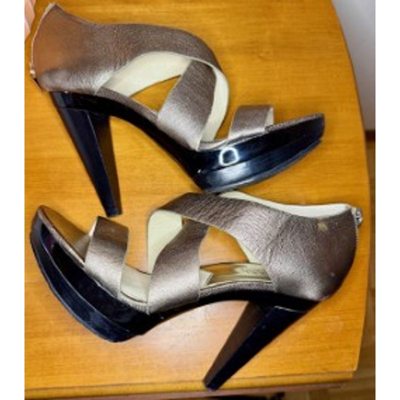 Michael Kors Metallic Pewter Platform Strappy Heels | Back Zip Sandals | Size 7