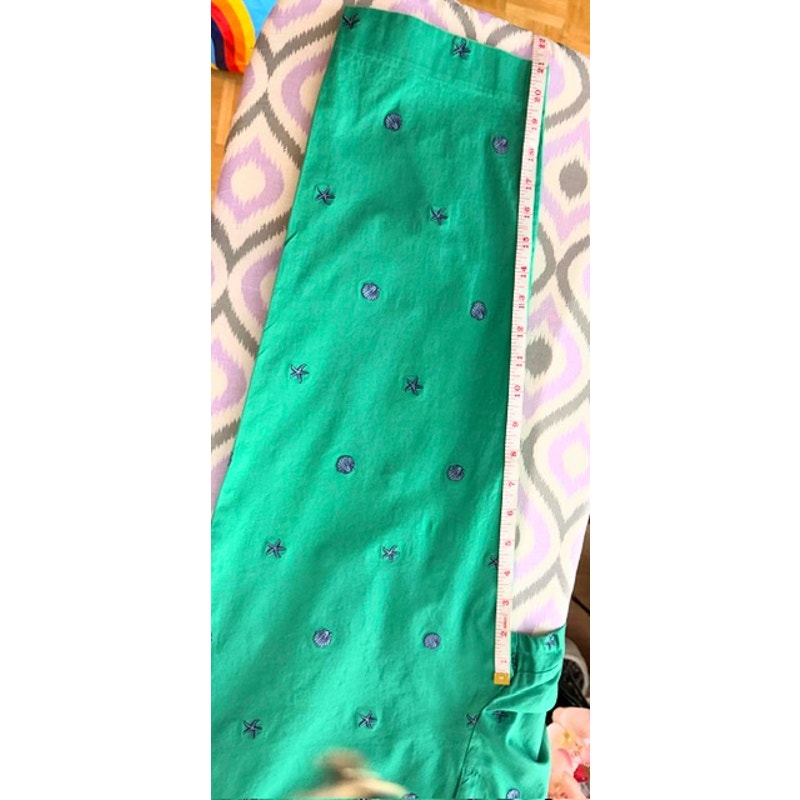 Talbots Embroidered Ankle Pants – Size 8 – Coastal Shell & Starfish Print