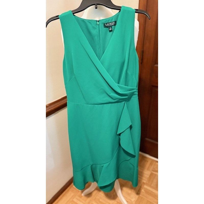 Lauren Ralph Lauren Green Wrap Dress Size 8 Sleeveless Ruffle Hem Elegant Work Dinner
