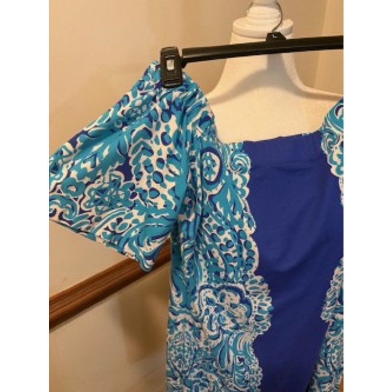 Lilly Pulitzer Off-the-Shoulder Dress – Size Medium – Blue Tropical Paisley Print