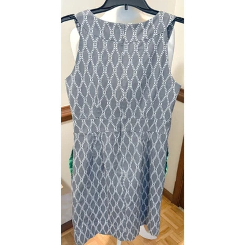 Robbie Bee Gray & White Printed Sheath Dress – Size 10