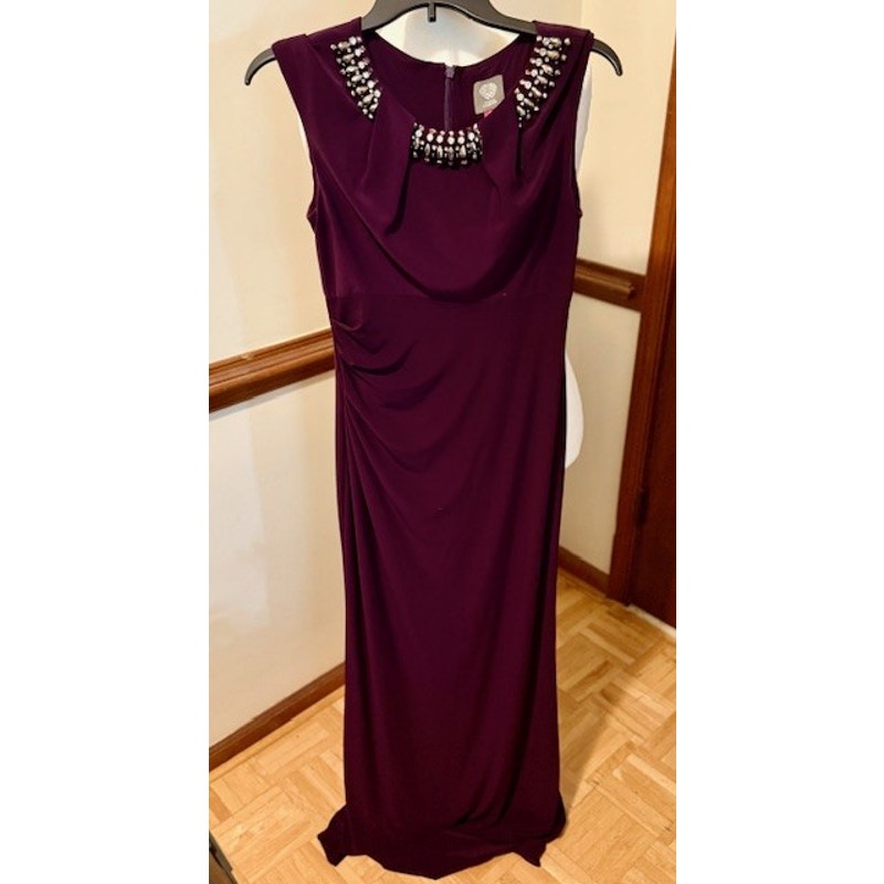 Vince Camuto Plum Embellished Neck Dress Sleeveless Cocktail Party Dress Elegant